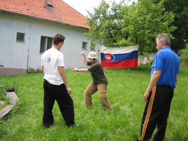 picture056.jpg